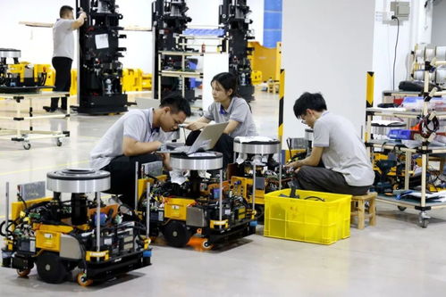 香洲好嘢 智能工廠上新軟件，實現機器自主生產