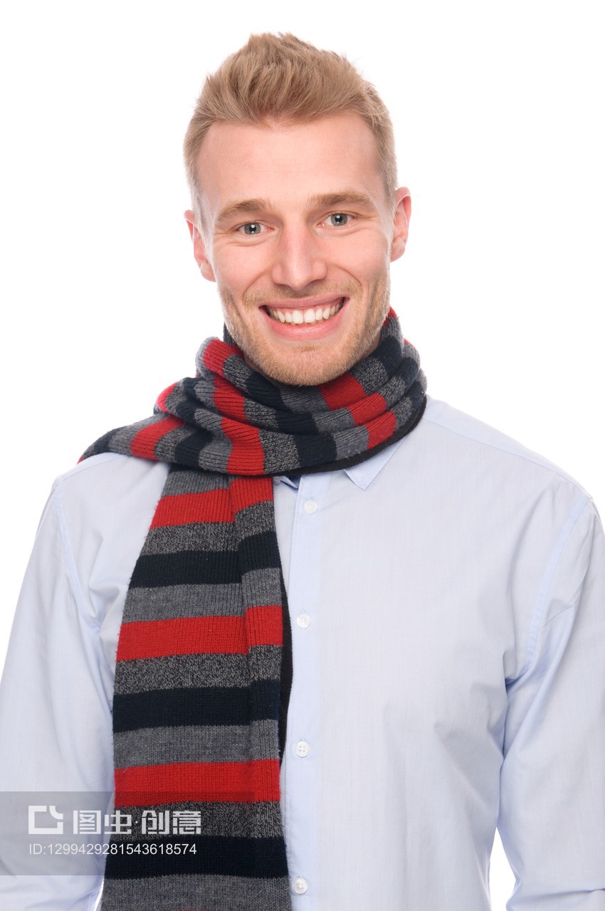 圍巾，一種男性氣質(zhì)的多面鏡像
